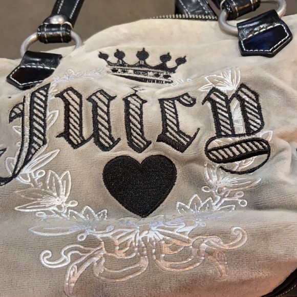 Purse - Picture 10 of 10